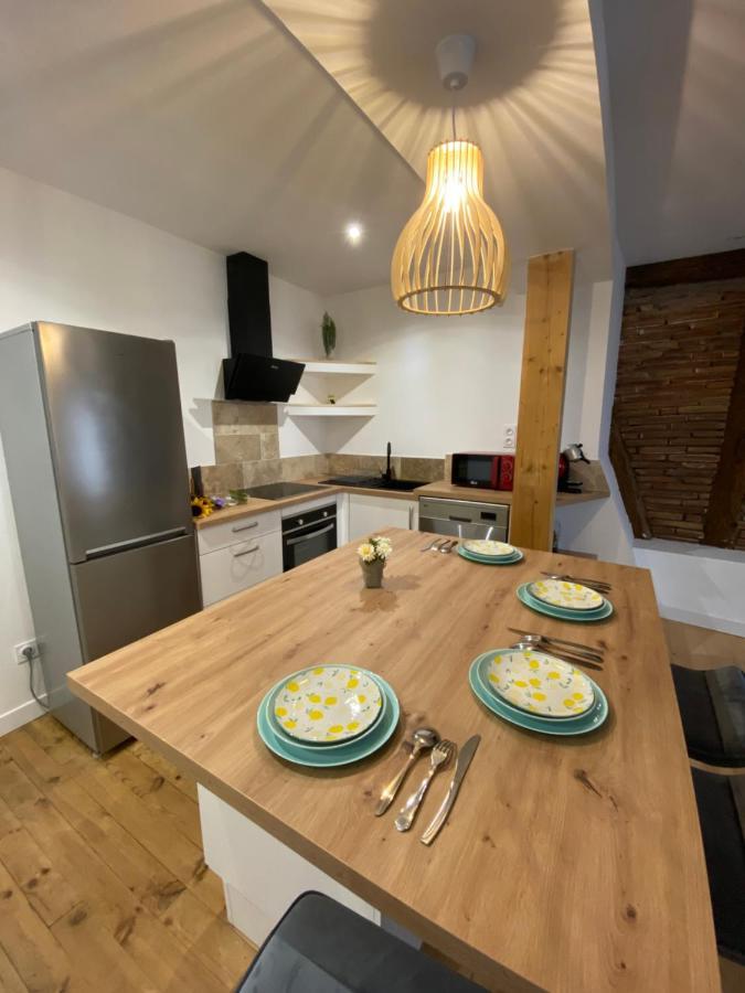 Logement Tout Equipe Layrac Exteriér fotografie